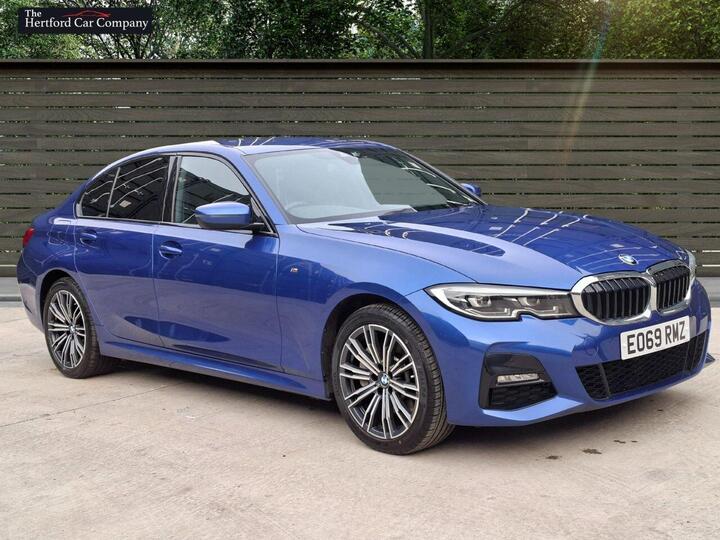 BMW 3 SERIES 2.0 330e 12kWh M Sport Auto Euro 6 (s/s) 4dr BMW 3 SERIES 2.0 330e 12kWh M Sport Auto Euro 6 (s/s) 4dr