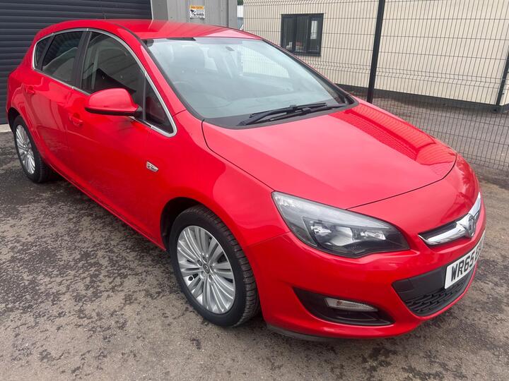 Vauxhall Astra 1.4i Excite Euro 6 5dr