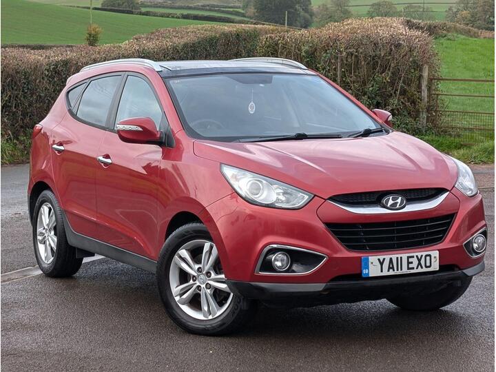 Hyundai Ix35 1.7 CRDi Premium Euro 5 (s/s) 5dr Hyundai Ix35 1.7 CRDi Premium Euro 5 (s/s) 5dr