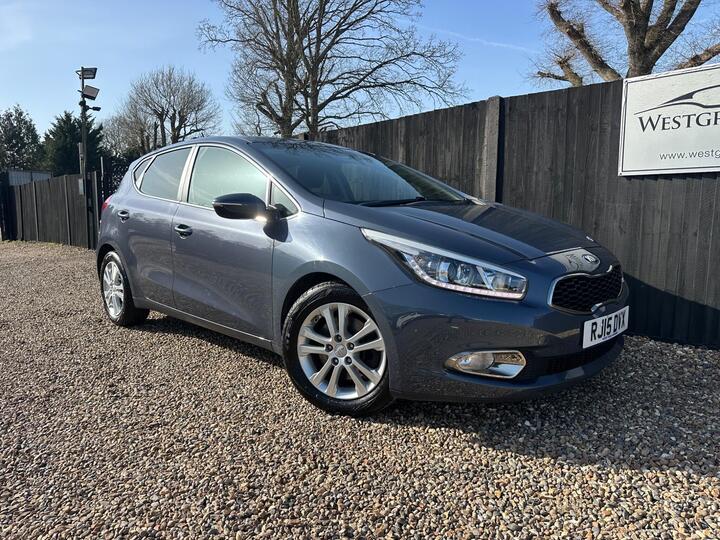 Kia Ceed 1.6 GDi 3 DCT Euro 5 5dr