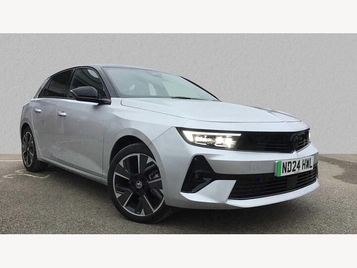 Vauxhall Astra 54kWh Ultimate Auto 5dr Vauxhall Astra 54kWh Ultimate Auto 5dr