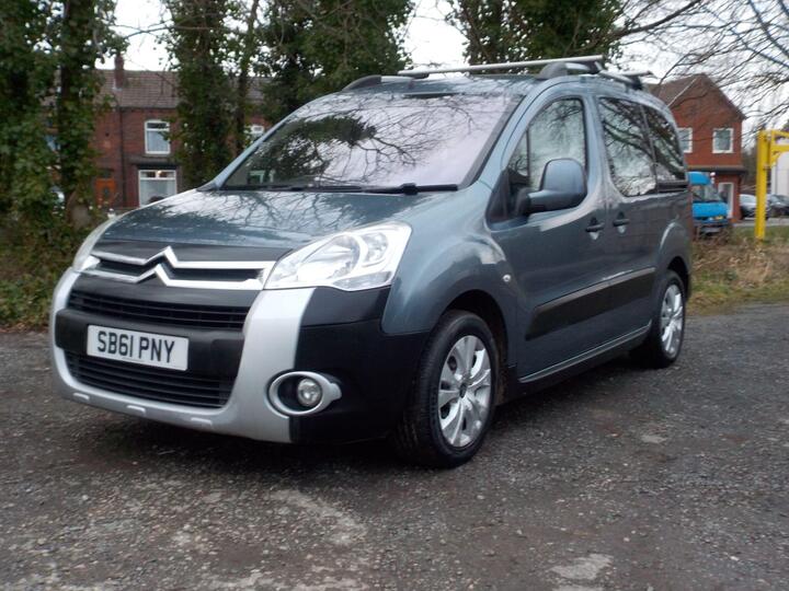 Citroen Berlingo 1.6 HDi XTR Multispace MPV Euro 5 5dr Citroen Berlingo 1.6 HDi XTR Multispace MPV Euro 5 5dr