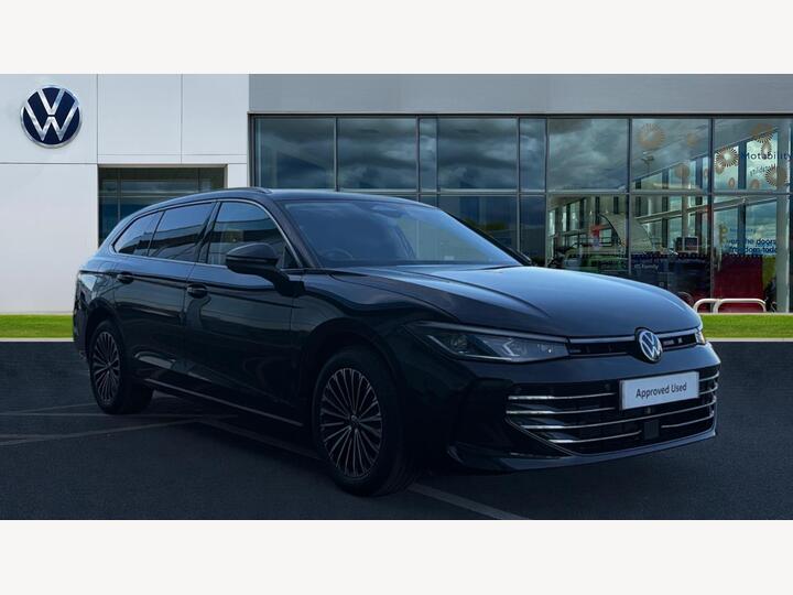 Volkswagen Passat 1.5 TSI EHybrid 19.7kWh Elegance DSG Euro 6 (s/s) 5dr Volkswagen Passat 1.5 TSI EHybrid 19.7kWh Elegance DSG Euro 6 (s/s) 5dr