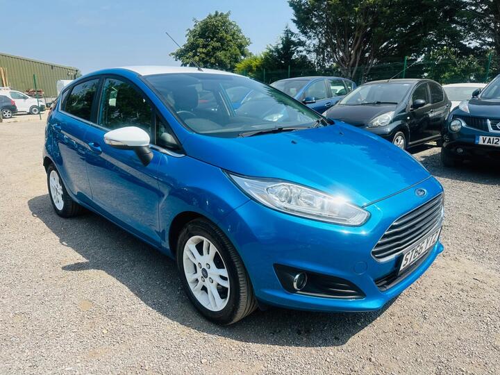 Ford Fiesta 1.0T EcoBoost Zetec Blue Edition Euro 6 (s/s) 5dr