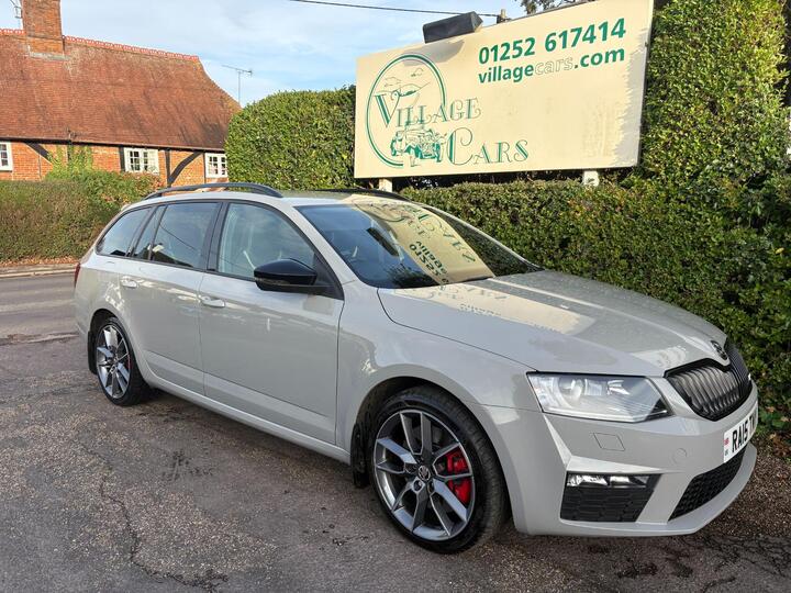 Skoda Octavia 2.0 TDI VRS Euro 6 (s/s) 5dr (SNav) Skoda Octavia 2.0 TDI VRS Euro 6 (s/s) 5dr (SNav)