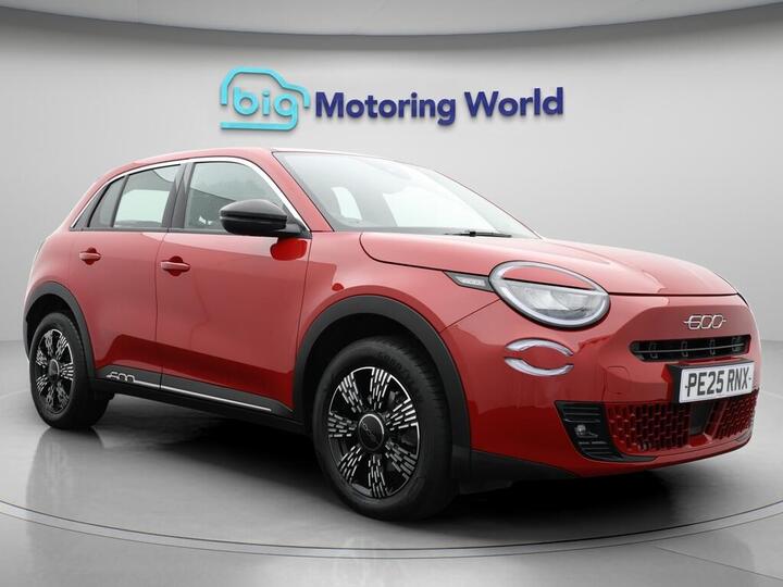 Fiat 600 1.2 MHEV E-DCT Euro 6 (s/s) 5dr