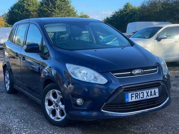 Ford Grand C-Max 1.6 TDCi Zetec Euro 5 5dr Ford Grand C-Max 1.6 TDCi Zetec Euro 5 5dr