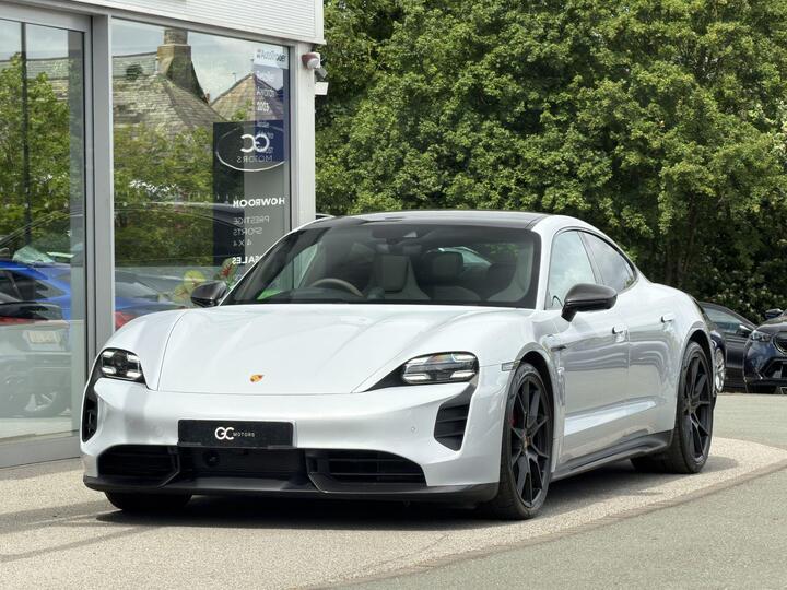 Porsche Taycan Performance Plus 93.4kWh GTS Auto 4WD 4dr (11kW Charger) Porsche Taycan Performance Plus 93.4kWh GTS Auto 4WD 4dr (11kW Charger)