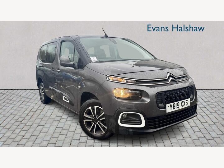 Citroen BERLINGO DIESEL ESTATE 1.5 BlueHDi Feel XL MPV Euro 6 (s/s) 5dr Citroen BERLINGO DIESEL ESTATE 1.5 BlueHDi Feel XL MPV Euro 6 (s/s) 5dr