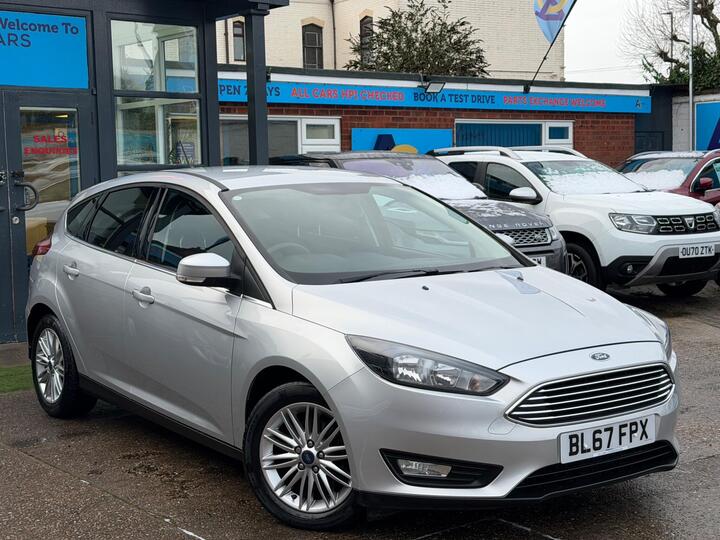 Ford Focus 1.0T EcoBoost Zetec Edition Euro 6 (s/s) 5dr