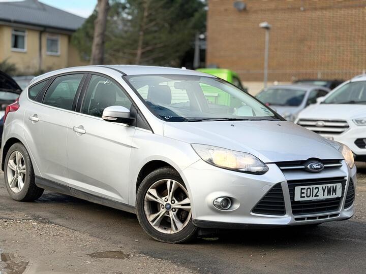 Ford Focus 1.6 Zetec Euro 5 5dr