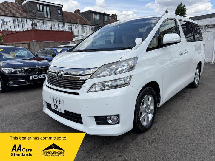 Toyota Vellfire 2.4 Petrol Auto 8 Seats