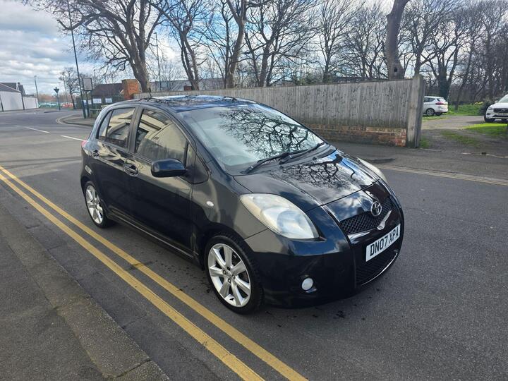 Toyota Yaris 1.8 VVT-i SR 5dr