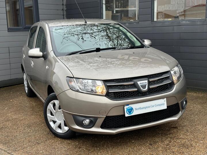 Dacia Sandero 0.9 TCe Laureate Euro 5 5dr