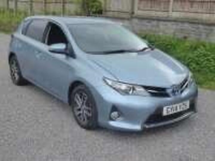 Toyota Auris 1.8 VVT-h Icon Plus CVT Euro 5 (s/s) 5dr