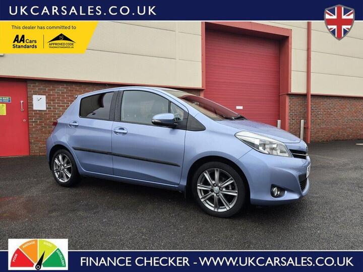 Toyota YARIS 1.33 Dual VVT-i SR Euro 5 5dr
