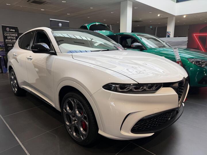 Alfa Romeo Tonale 1.3 VGT 15.5kWh Tributo Italiano Auto Q4 AWD Euro 6 5dr
