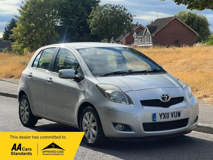 Toyota Yaris 1.33 Dual VVT-i T Spirit MultiMode Euro 5 (s/s) 5dr