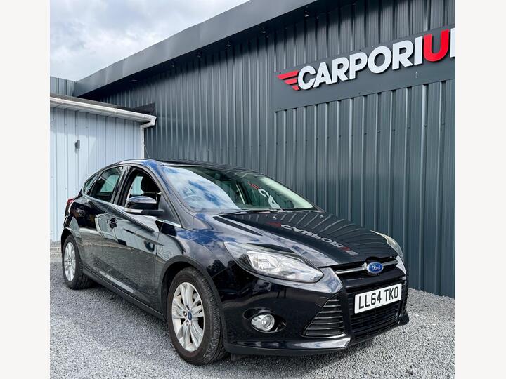 Ford Focus 1.0T EcoBoost Titanium Navigator Euro 5 (s/s) 5dr