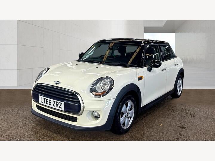 MINI Hatch 1.5 Cooper Auto Euro 6 (s/s) 5dr