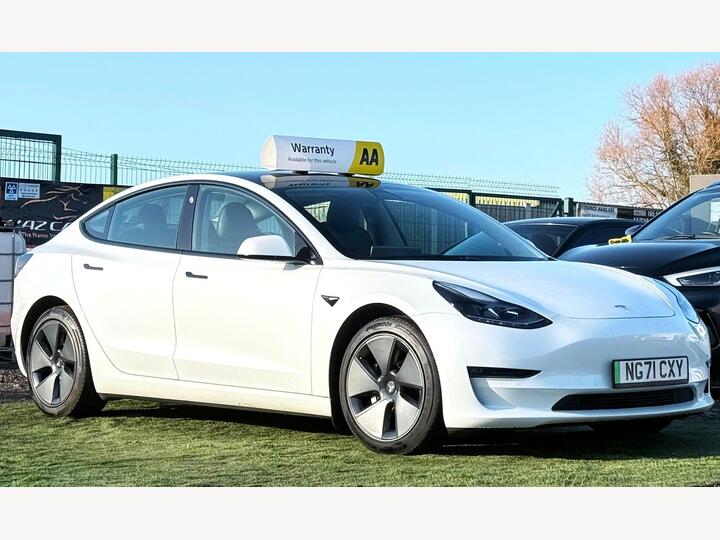 Tesla Model 3 (Dual Motor) Long Range Auto 4WDE 4dr Tesla Model 3 (Dual Motor) Long Range Auto 4WDE 4dr