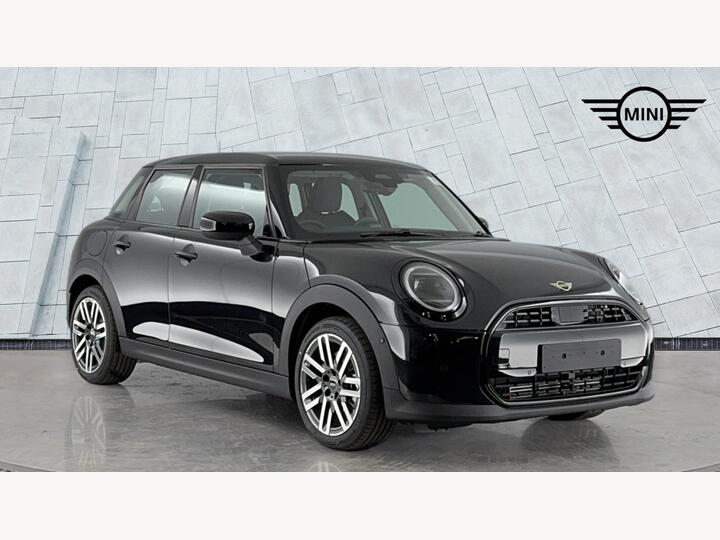 MINI Cooper 1.5C Classic Steptronic Euro 6 (s/s) 5dr