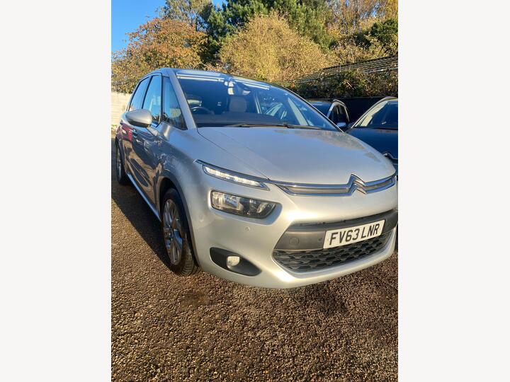 Citroen C4 Picasso 1.6 E-HDi Airdream Exclusive ETG6 Euro 5 (s/s) 5dr Citroen C4 Picasso 1.6 E-HDi Airdream Exclusive ETG6 Euro 5 (s/s) 5dr
