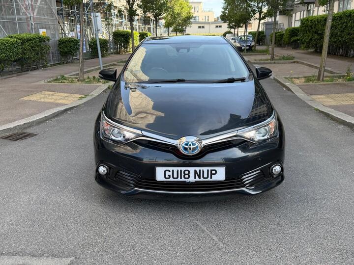 Toyota Auris 1.8 VVT-h Design CVT Euro 6 (s/s) 5dr (Safety Sense)
