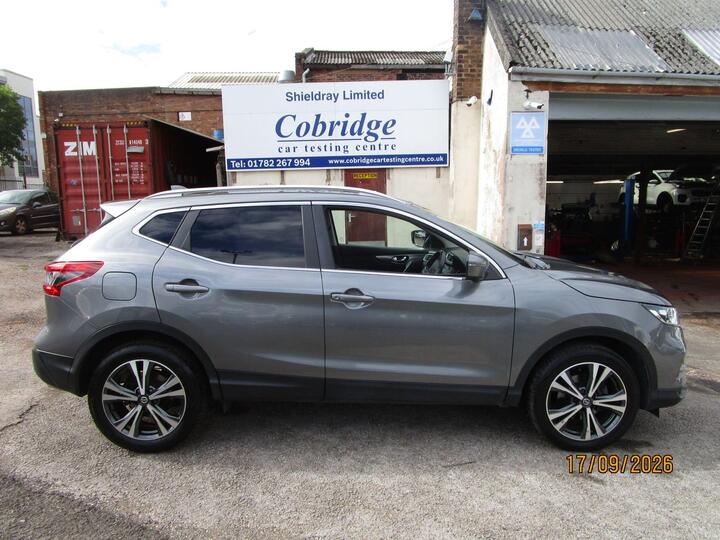 Nissan Qashqai 1.5 DCi N-Connecta Euro 6 (s/s) 5dr