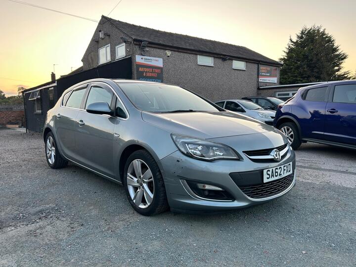 Vauxhall Astra 1.6 16v SRi Euro 5 5dr