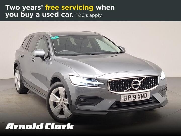 Volvo V60 Cross Country 2.0 D4 Plus Auto AWD Euro 6 (s/s) 5dr