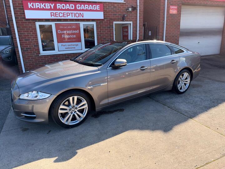 Jaguar XJ 3.0d V6 Premium Luxury Auto Euro 5 4dr