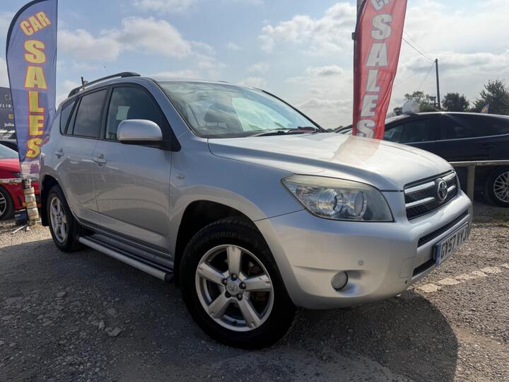 Toyota RAV4 2.0 XT-R 4WD 5dr
