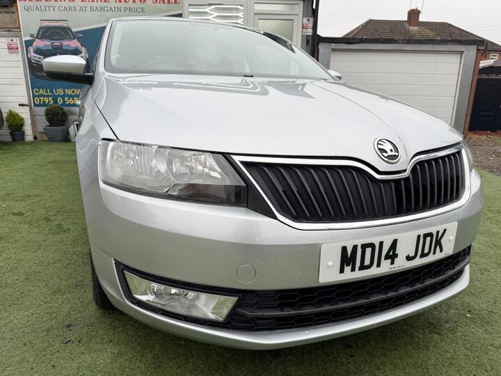 Skoda Rapid 1.4 TSI GreenTech SE DSG Euro 5 (s/s) 5dr