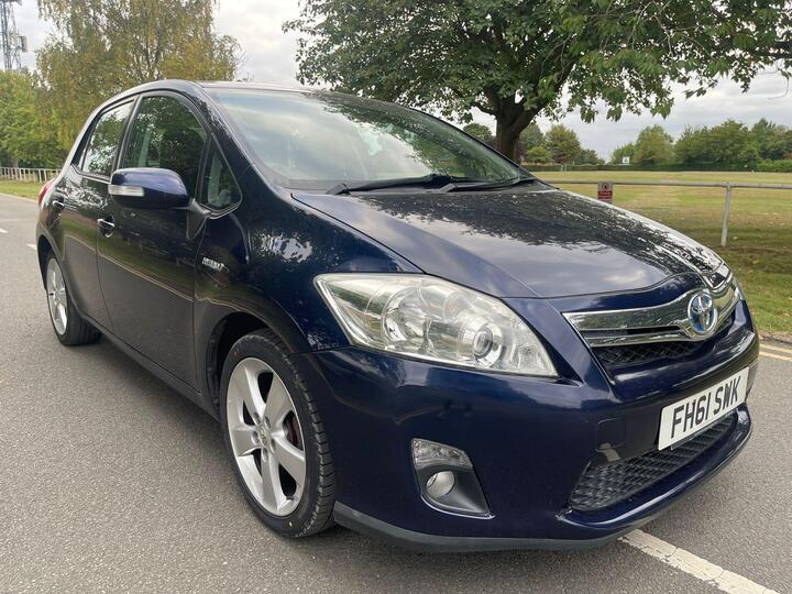 Toyota Auris 1.8 VVT-h T4 CVT Euro 5 (s/s) 5dr