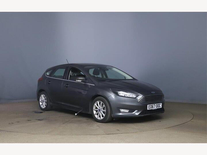 Ford FOCUS 1.0T EcoBoost Titanium Auto Euro 6 (s/s) 5dr
