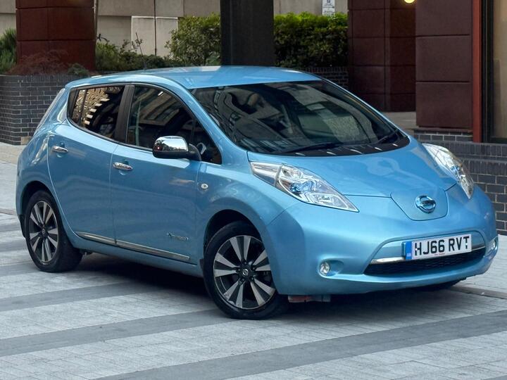 Nissan Leaf 30kWh Tekna Auto 5dr