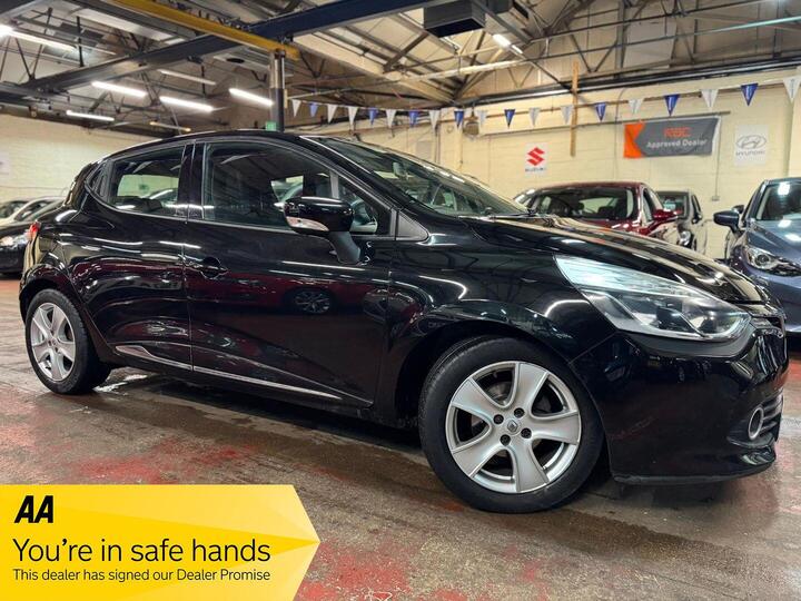 Renault Clio 1.2 16V Dynamique MediaNav Euro 5 5dr