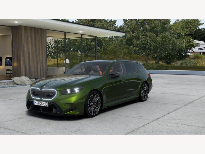 BMW M5 4.4 22.1kWh Touring Steptronic XDrive Euro 6 (s/s) 5dr