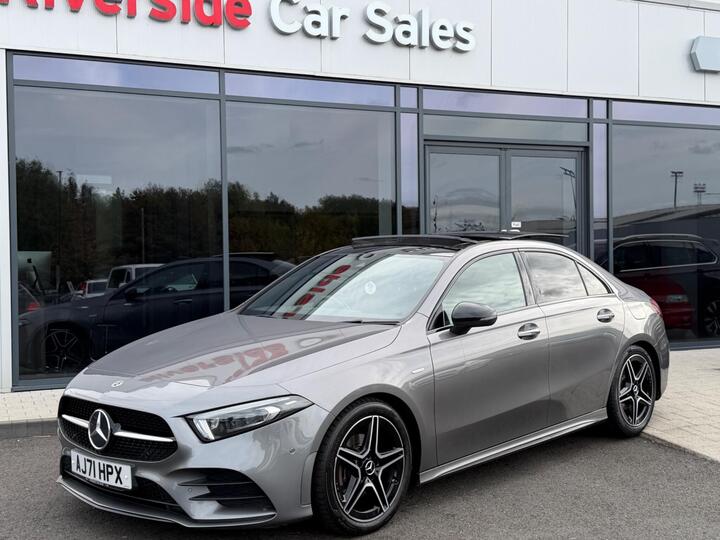 Mercedes-Benz A Class 1.3 A200 AMG Line Edition (Premium Plus) 7G-DCT Euro 6 (s/s) 4dr