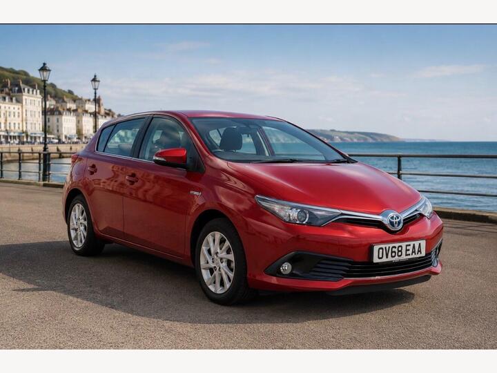 Toyota Auris 1.8 VVT-h Icon Tech CVT Euro 6 (s/s) 5dr Toyota Auris 1.8 VVT-h Icon Tech CVT Euro 6 (s/s) 5dr