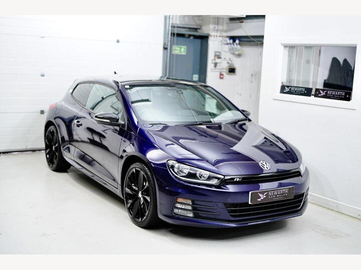 Volkswagen Scirocco 2.0 TDI BlueMotion Tech R-Line DSG Euro 6 (s/s) 3dr