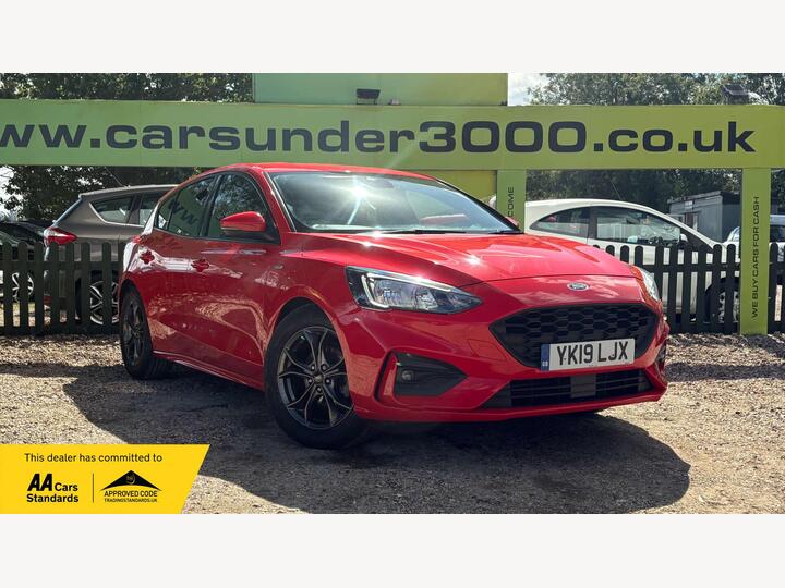 Ford FOCUS 1.0T EcoBoost ST-Line Euro 6 (s/s) 5dr