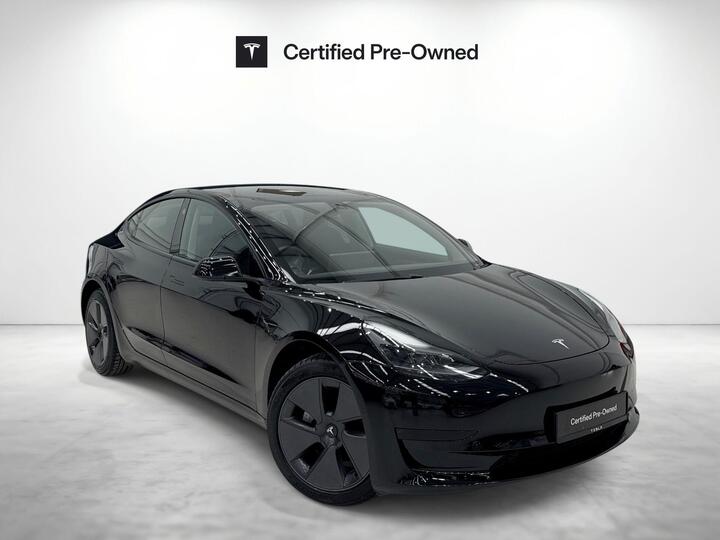 Tesla Model 3 Standard Range Plus Auto RWD 4dr