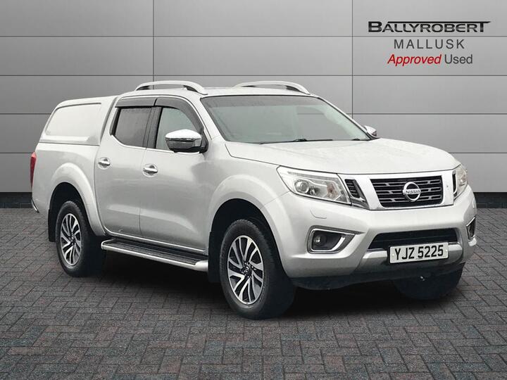 Nissan Navara 2.3 DCi Tekna Auto 4WD Euro 5 4dr