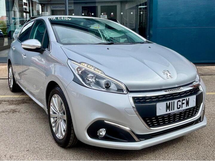 Peugeot 208 1.2 PureTech Allure EAT Euro 6 (s/s) 5dr