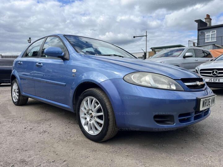Chevrolet Lacetti 1.6 SX 5dr