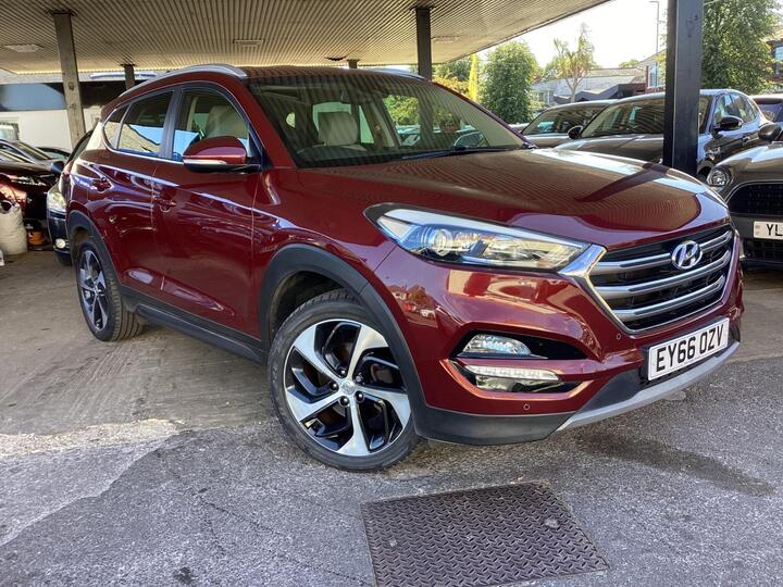 Hyundai TUCSON 2.0 CRDi Premium Auto 4WD Euro 6 5dr