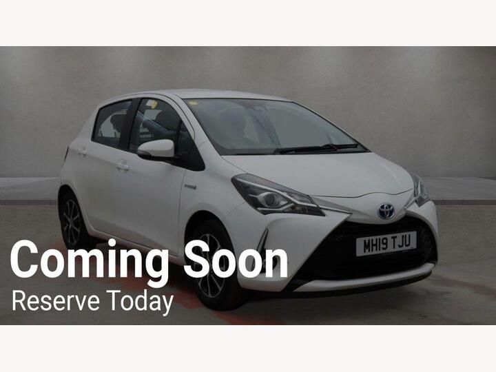Toyota YARIS 1.5 VVT-h Icon Tech E-CVT Euro 6 (s/s) 5dr