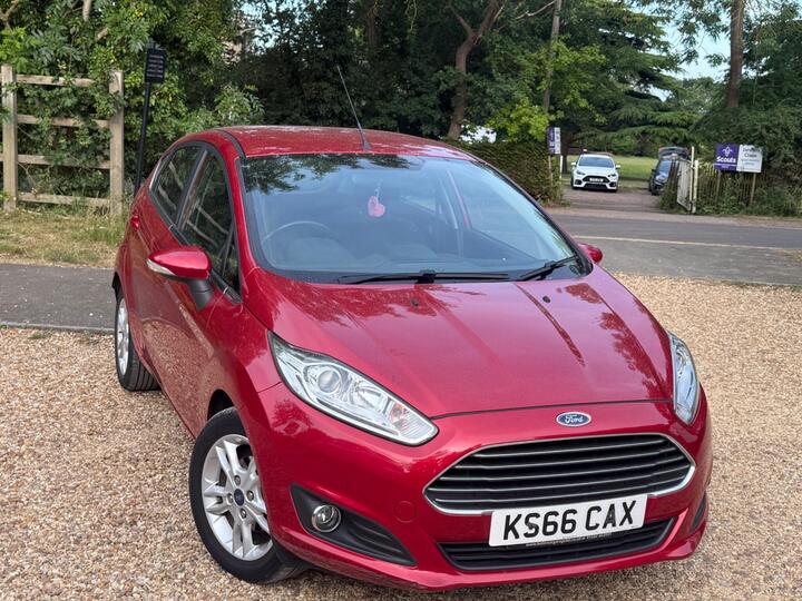 Ford Fiesta 1.25 Zetec Euro 6 5dr
